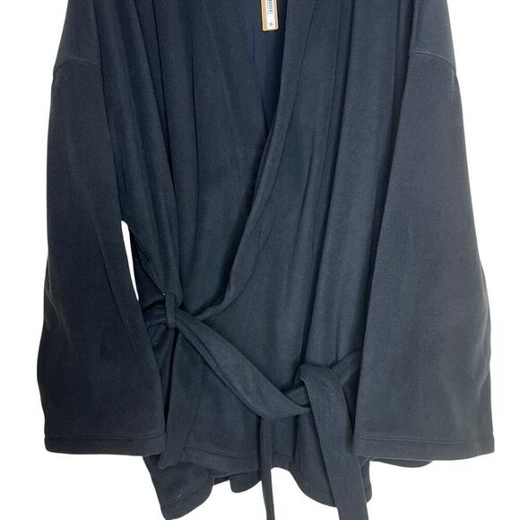 NEW SKIMS Cozy Fleece Wrap Jacket in Onyx Black Size 3X - Picture 3 of 11